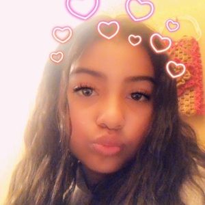 Meet your Posher, Stacy